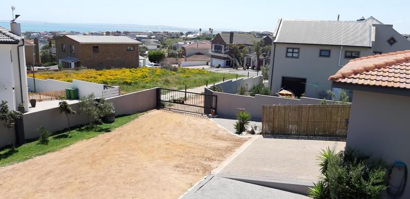 4 Bedroom Property for Sale in Myburgh Park Western Cape